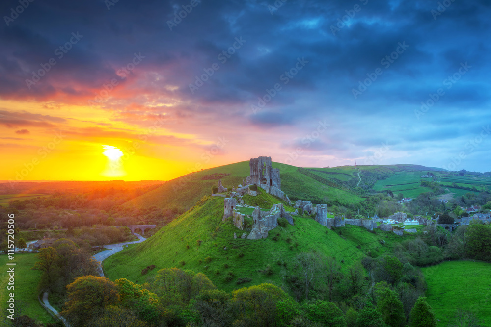 Ruins of the Corfe castle at beautiful sunrise in County Dorset, UK