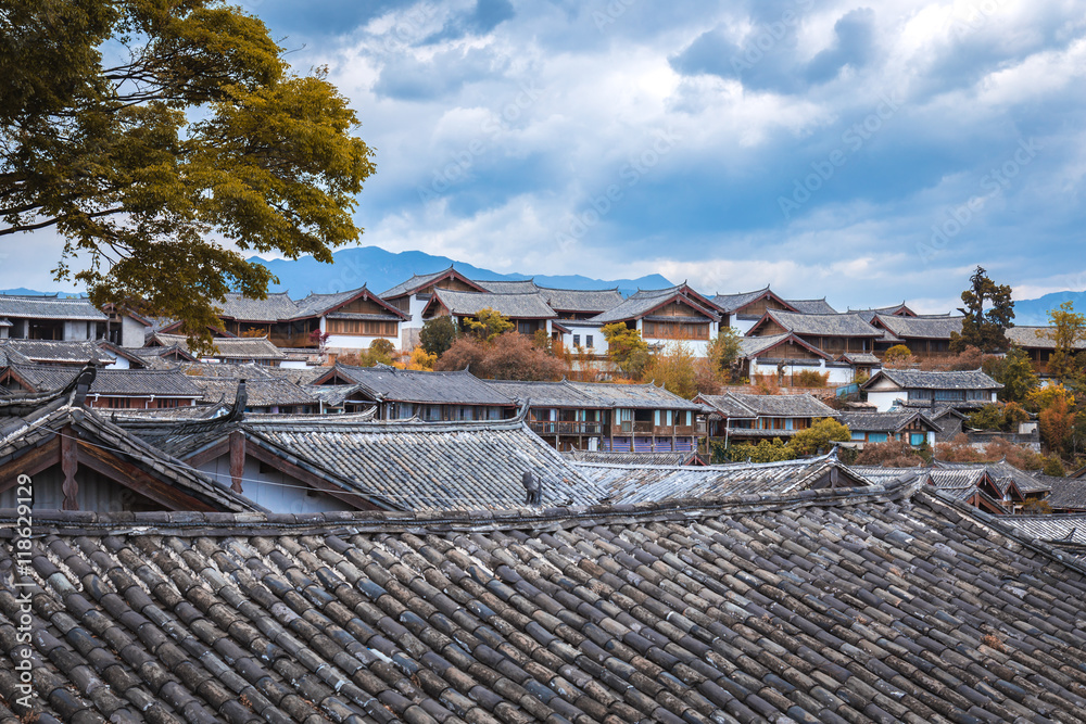 中国传统瓦片屋顶景观