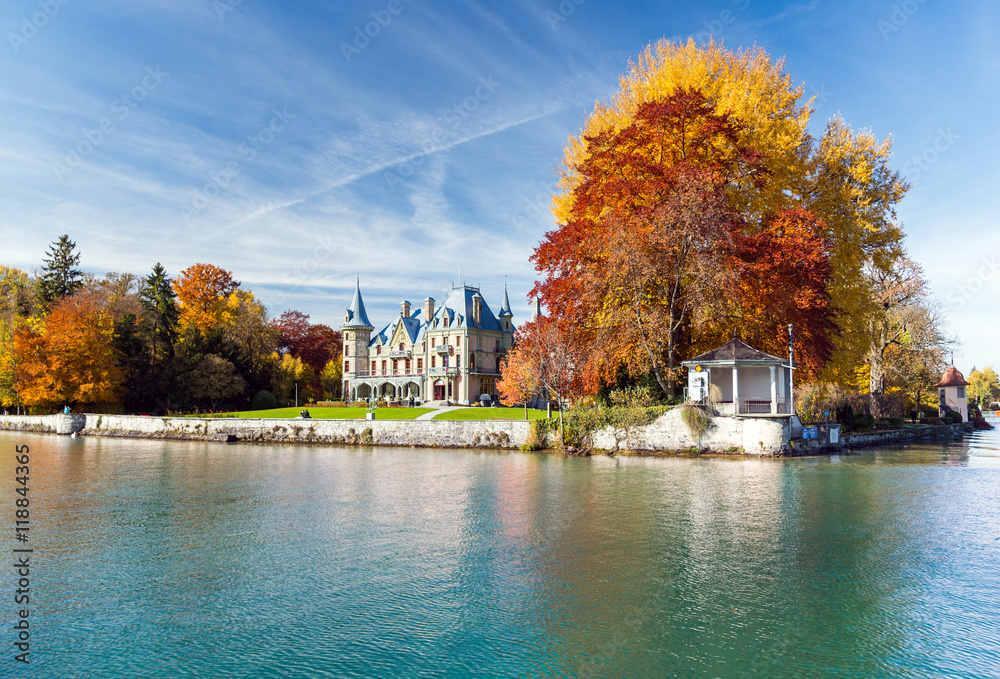 Schloss Schadau am Thunersee, Berner Oberland, Schweiz