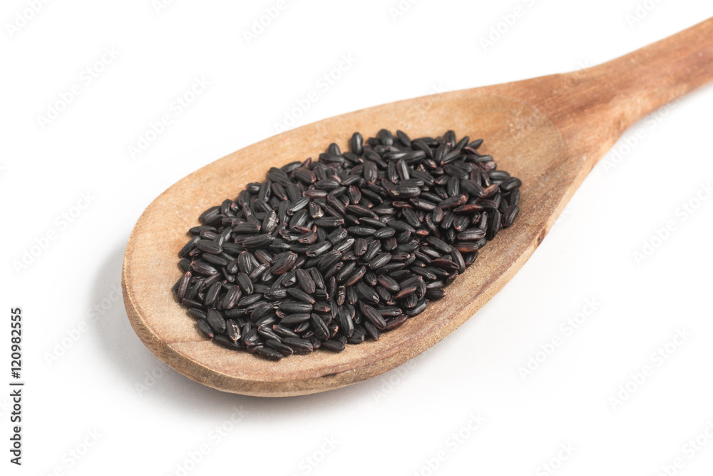 Black Rice into a Spoon