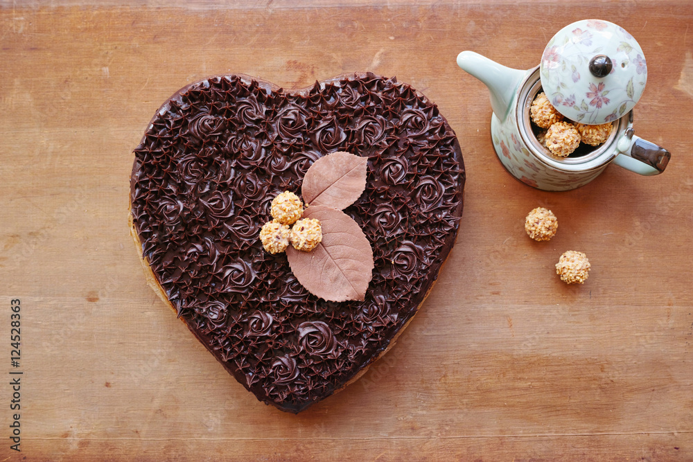 心形蛋糕，赫兹形式的库琴，Schokoladenkuchen，Tarte au Chocolat