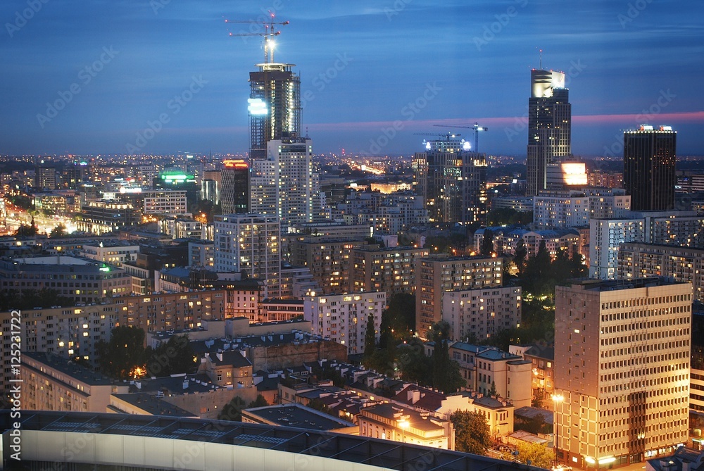 城市夜景鸟瞰图