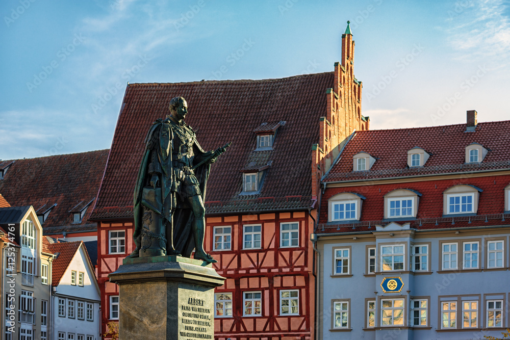 Coburg, Marktplatz, Statue Prinz Albert