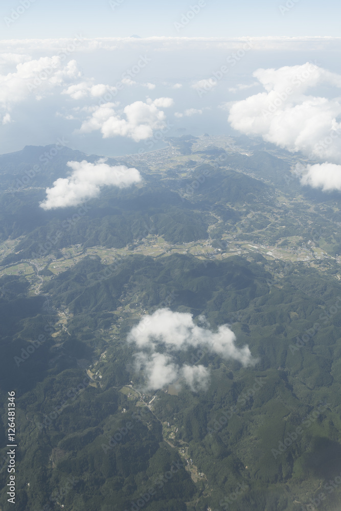 从飞机内部看到的风景