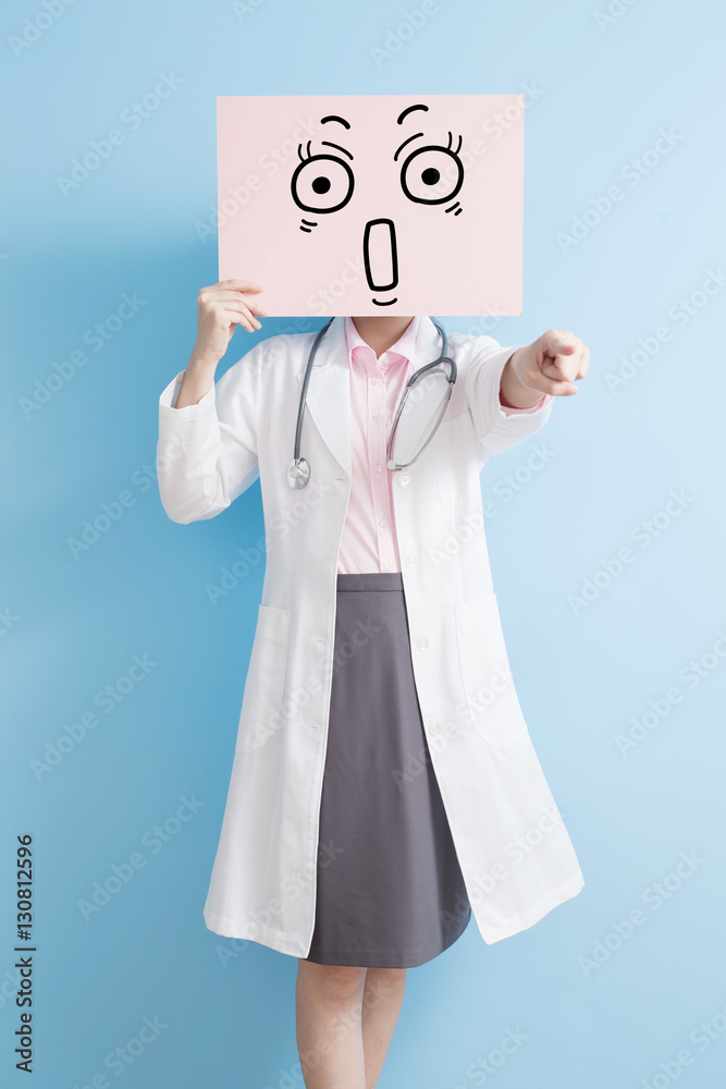 woamn doctor take sirprise billboard