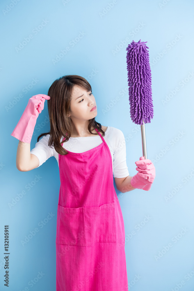 beauty housewife feel unhappy