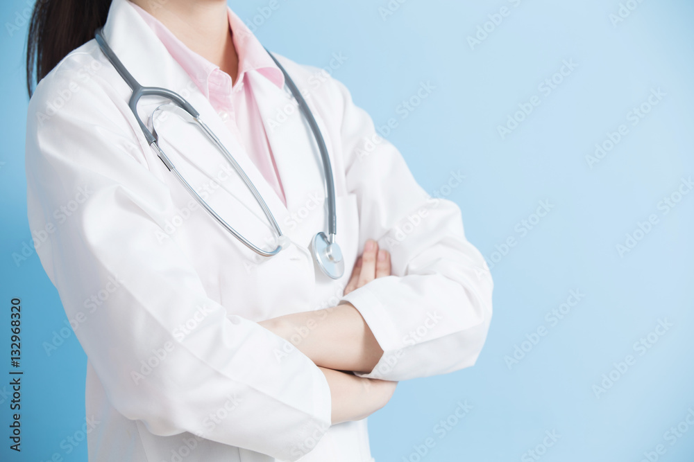 woman doctor cross her arm