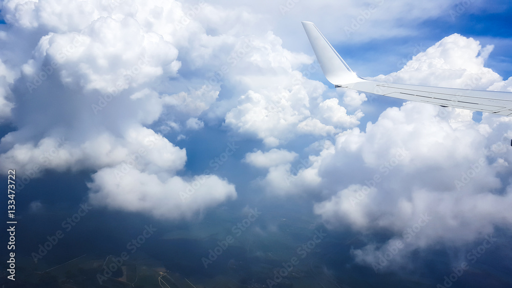 Aussicht aus einem Flugzeug VI