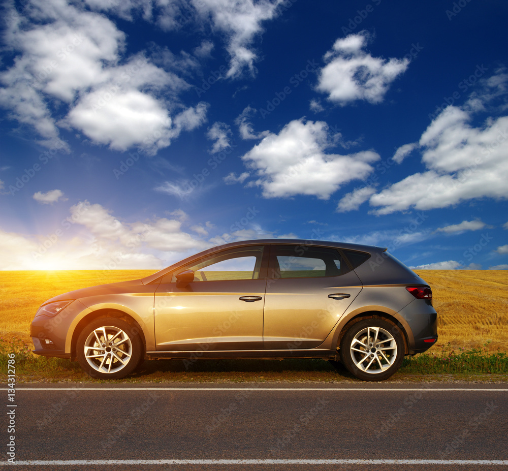  Car and light