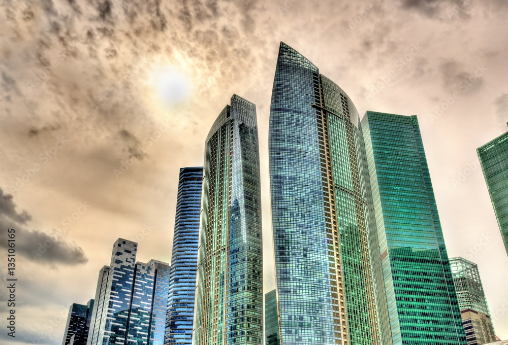 Skyline of Singapore on a cloudy day