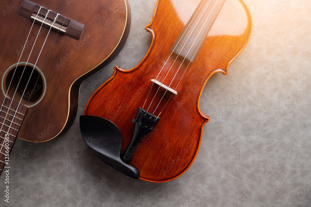 violin on grey background with free copyspace for your ideas tex