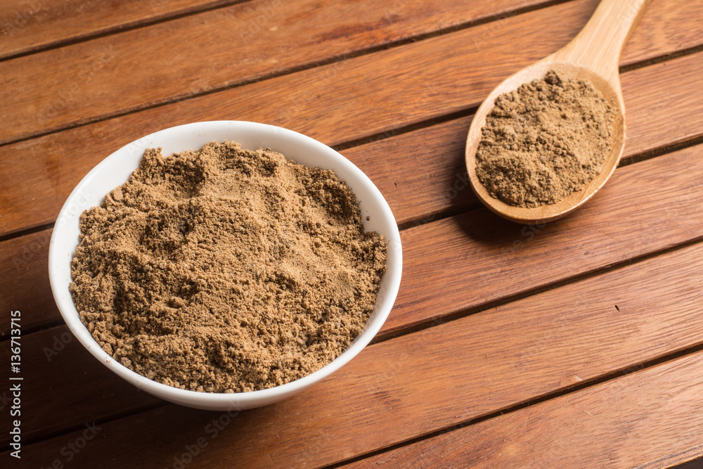 Mascavo brown sugar into a bowl