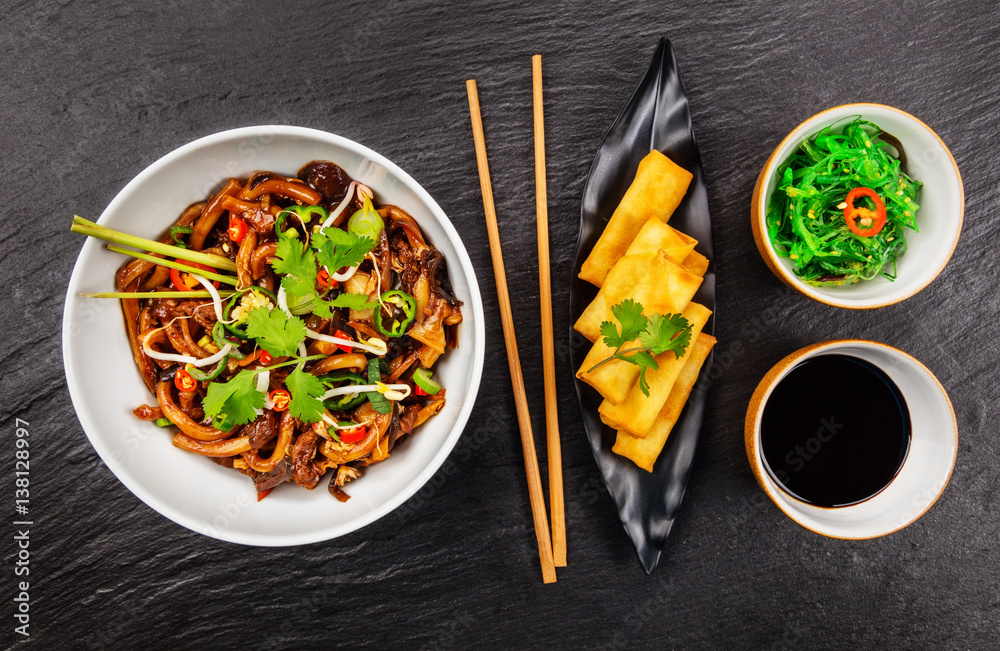 Asian noodles with spicy soy sauce and chicken