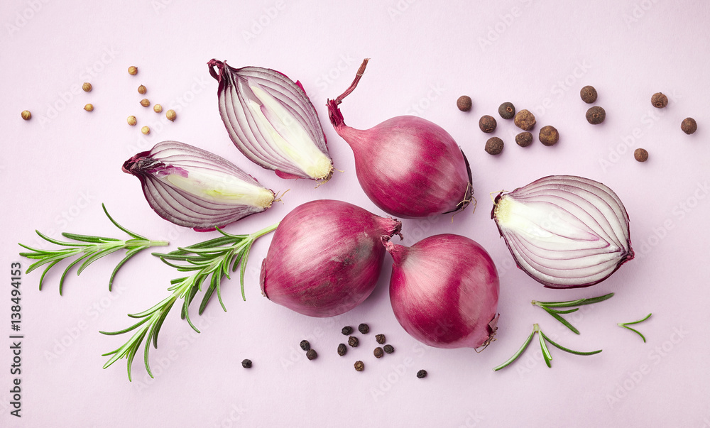 red onions and spices