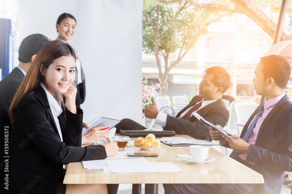 smart beautiful business woman smile with background of business meeting amd presentation