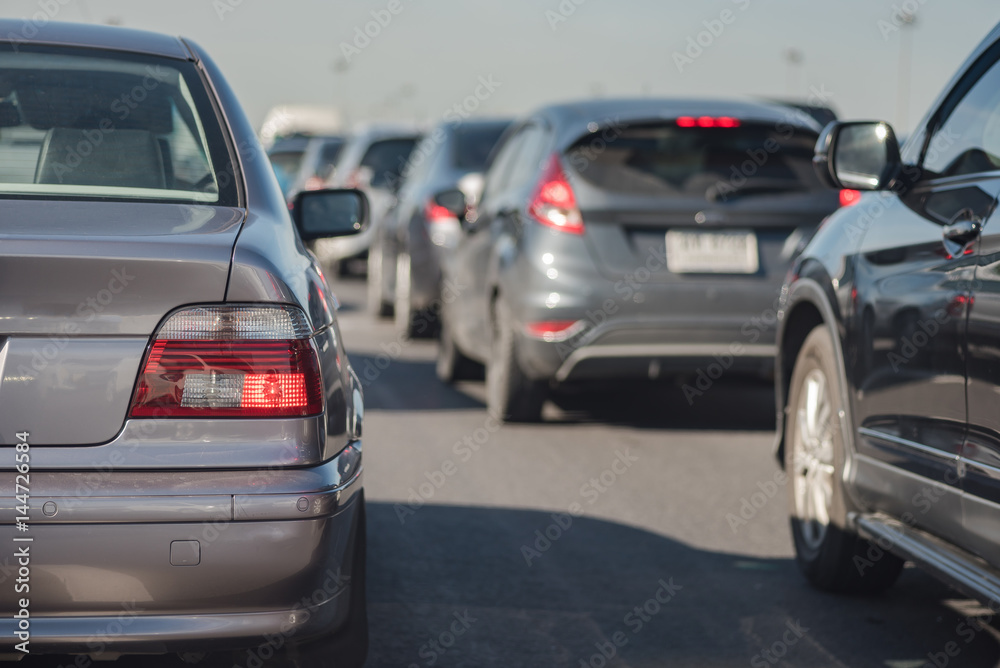 row of car with traffic jam