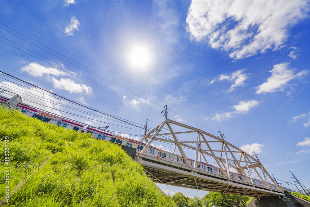 青空と鉄道