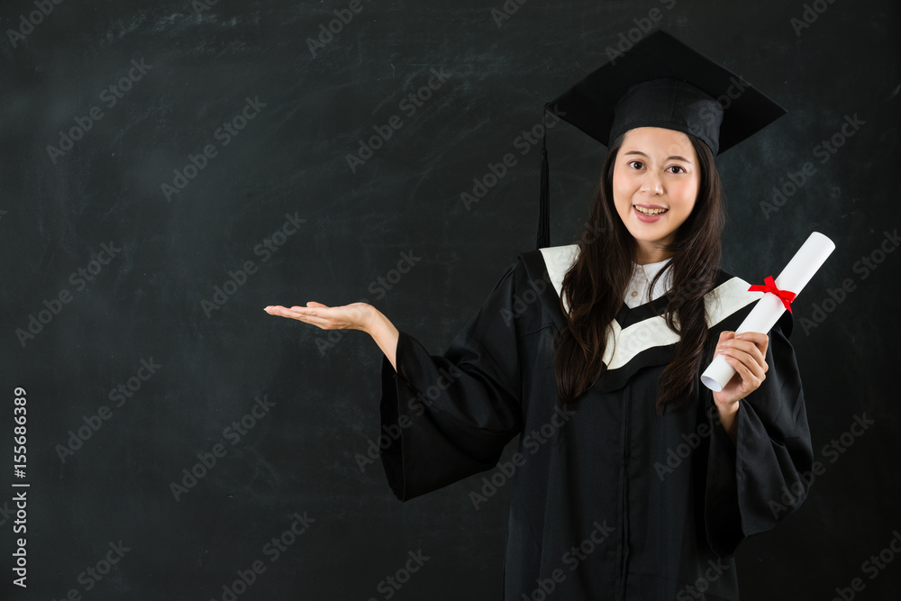 woman getting diploma open the hand