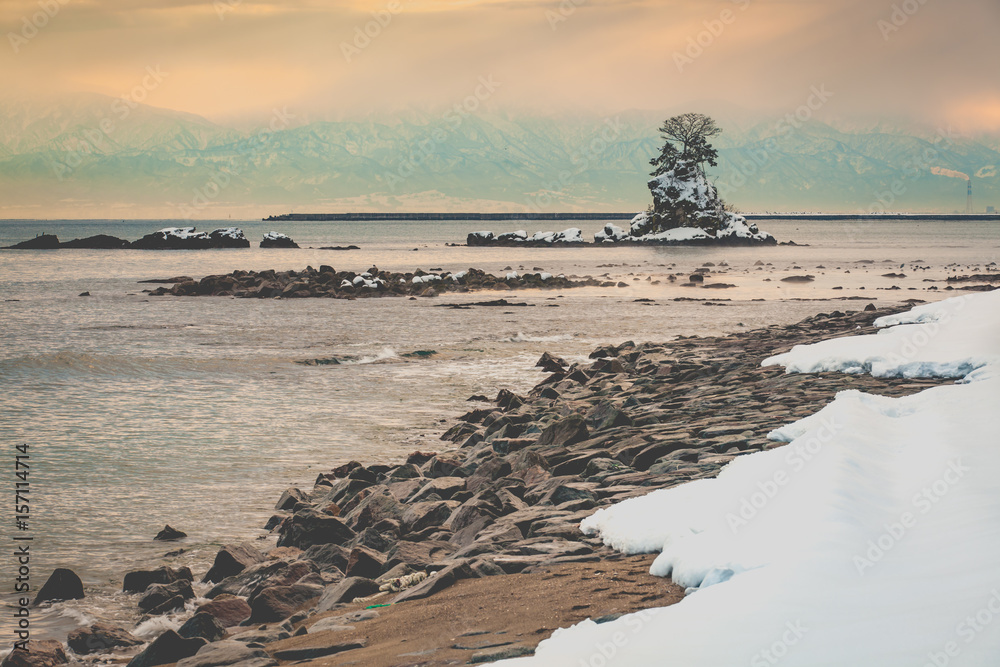 Amaharashi coast and Tateyama mountains range in the beautiful morning sun