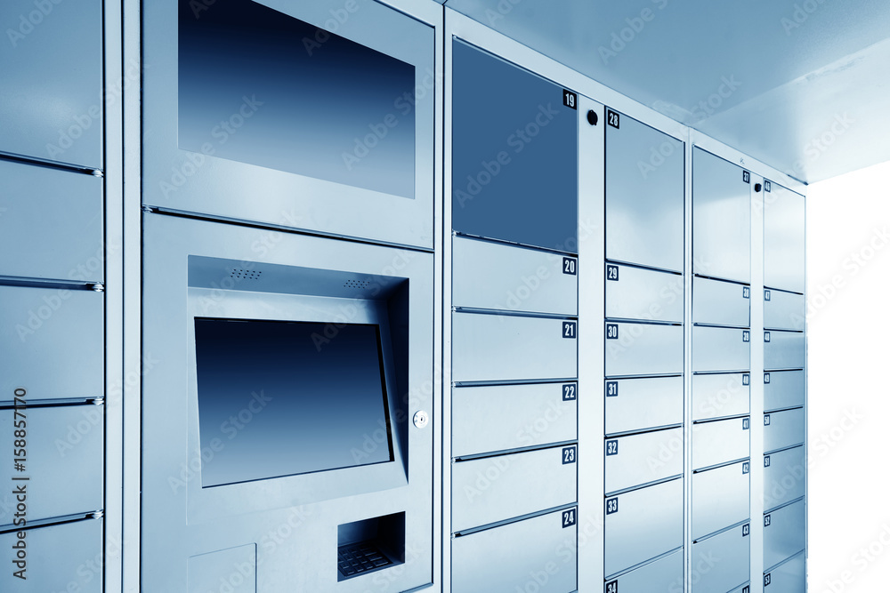 Online shopping express lockers