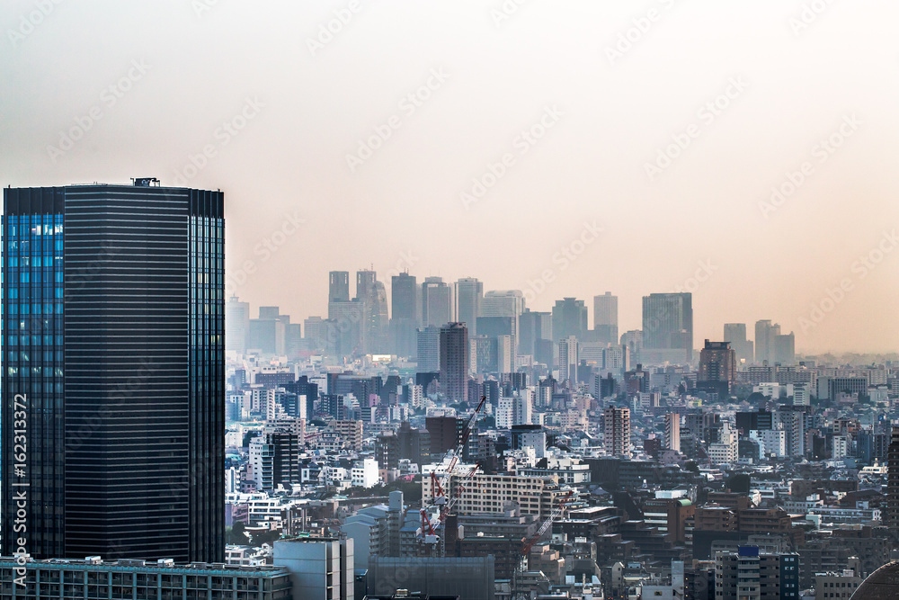 都市の夕景