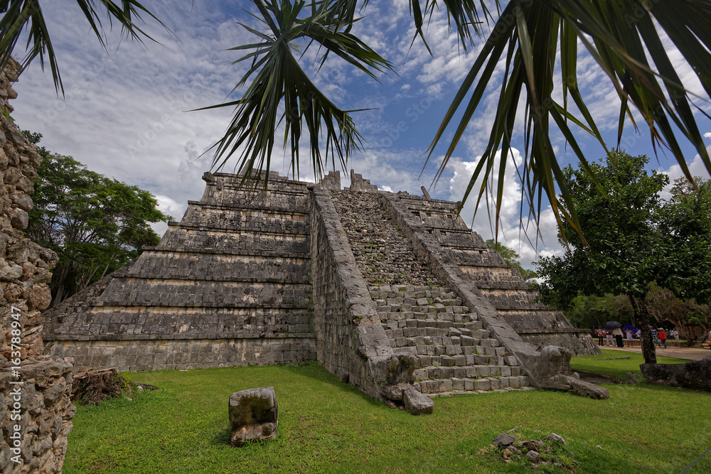 mexico pyramid