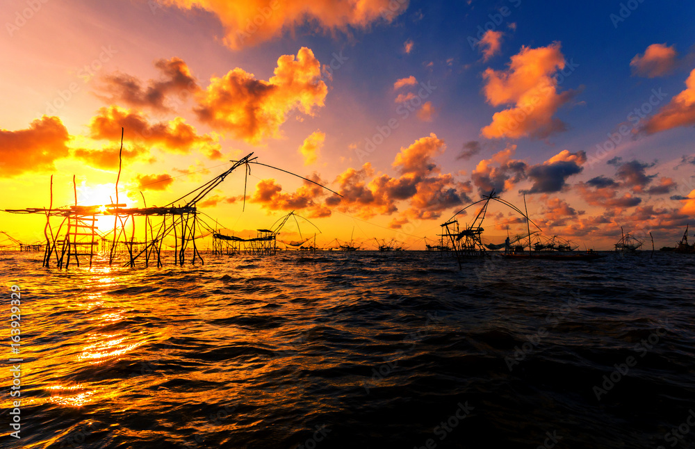 Anything light of the morning sun on the lives of fishermen in Thailand.