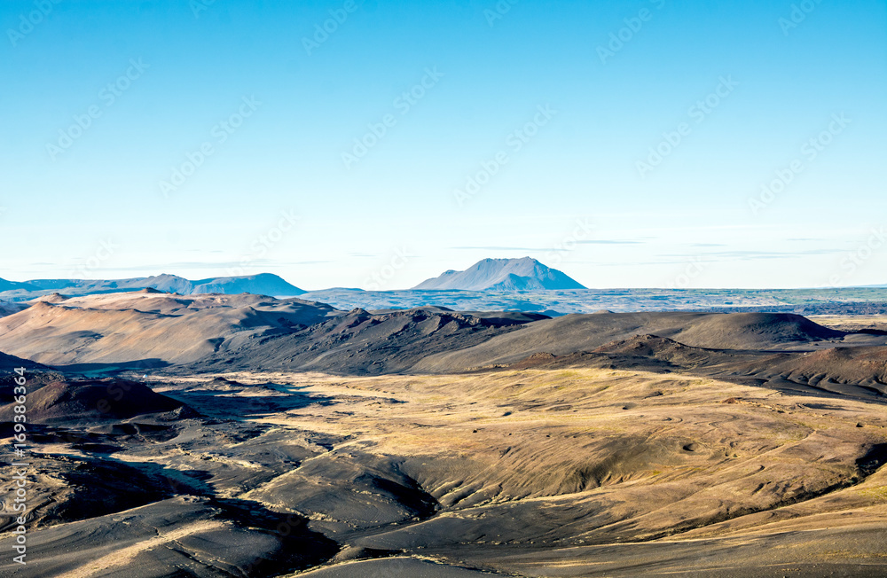 冰岛米瓦滕湖附近的Hverfjall火山口