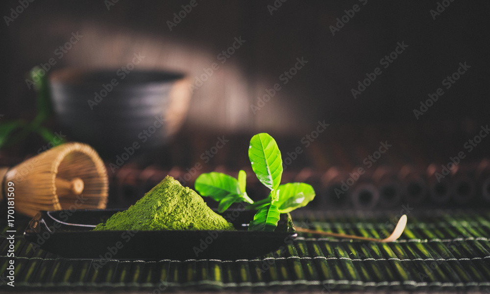 抹茶粉。有机绿色抹茶