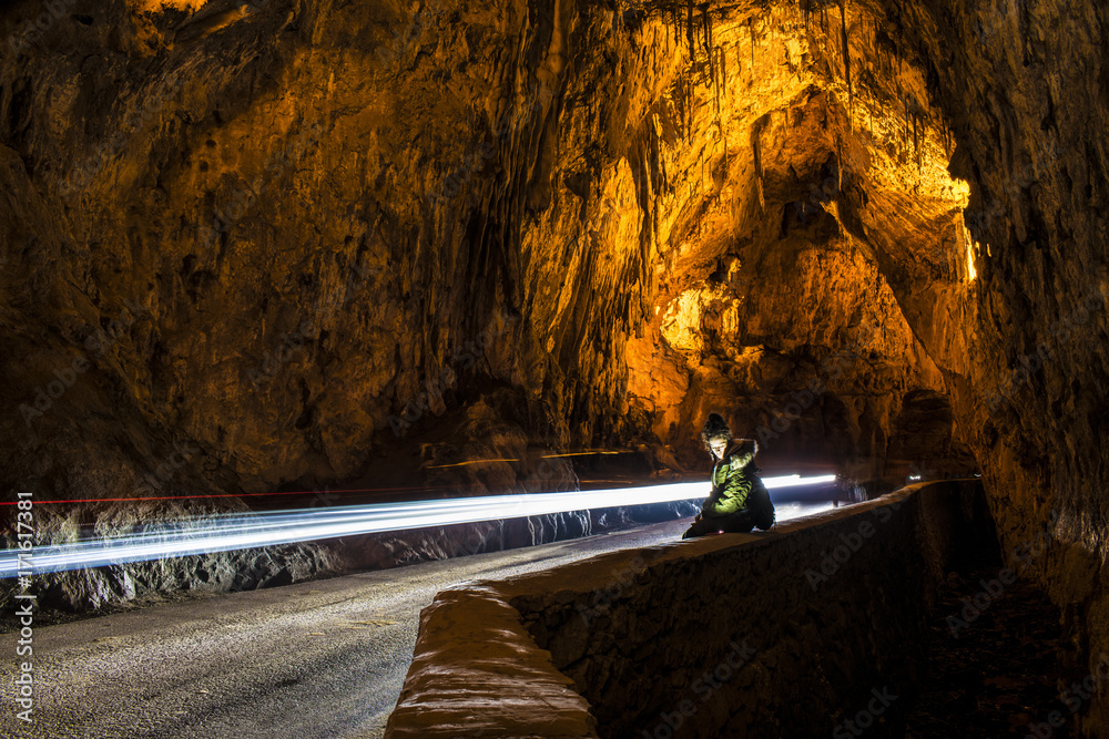 luces de cueva