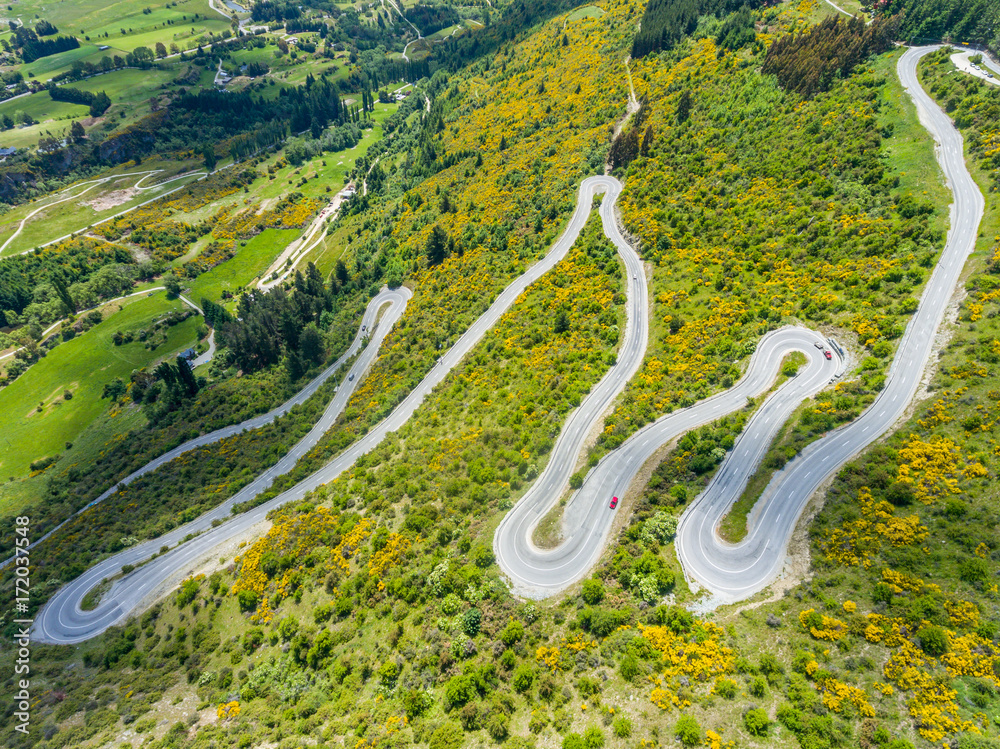 新西兰皇后镇盘山公路