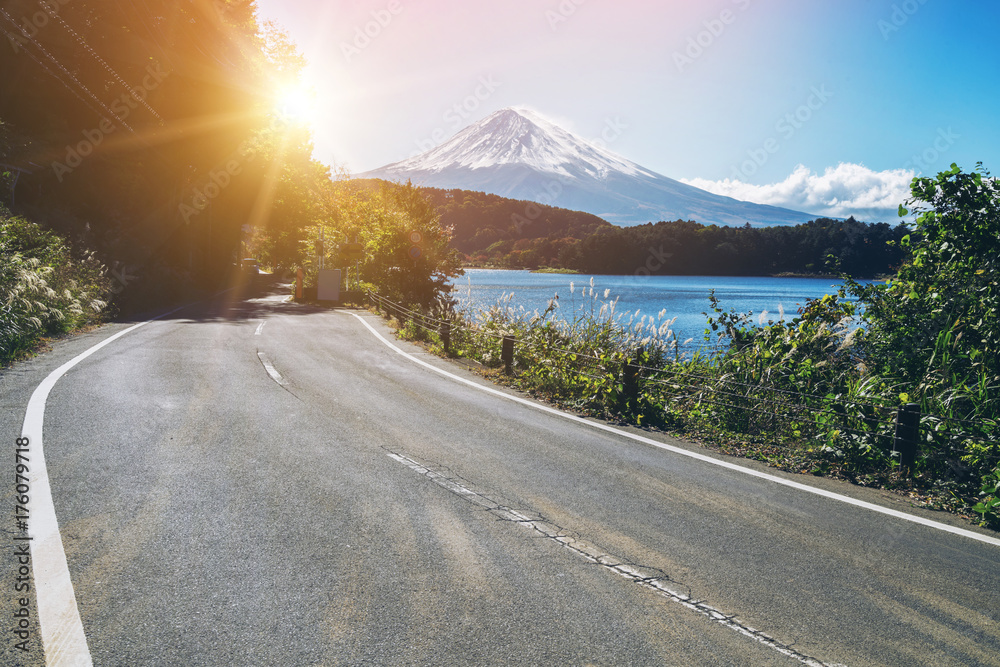 日本富士山和河口湖公路