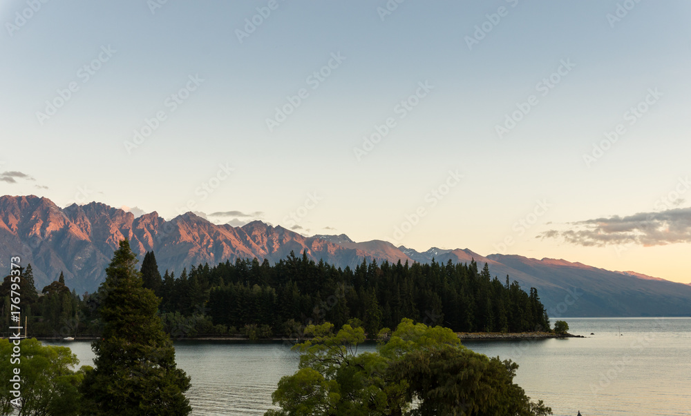 Lake and Mountain Scenery in Queenstown