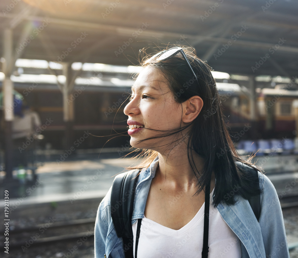 突破探索女性趣味之旅欢乐娱乐概念