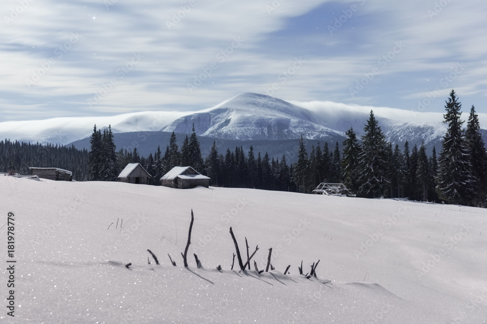 雪屋奇景