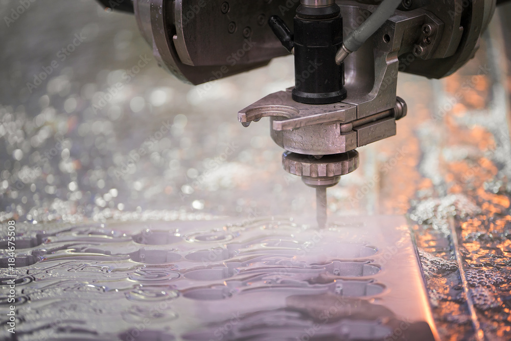 Metalworking cutting with water jet