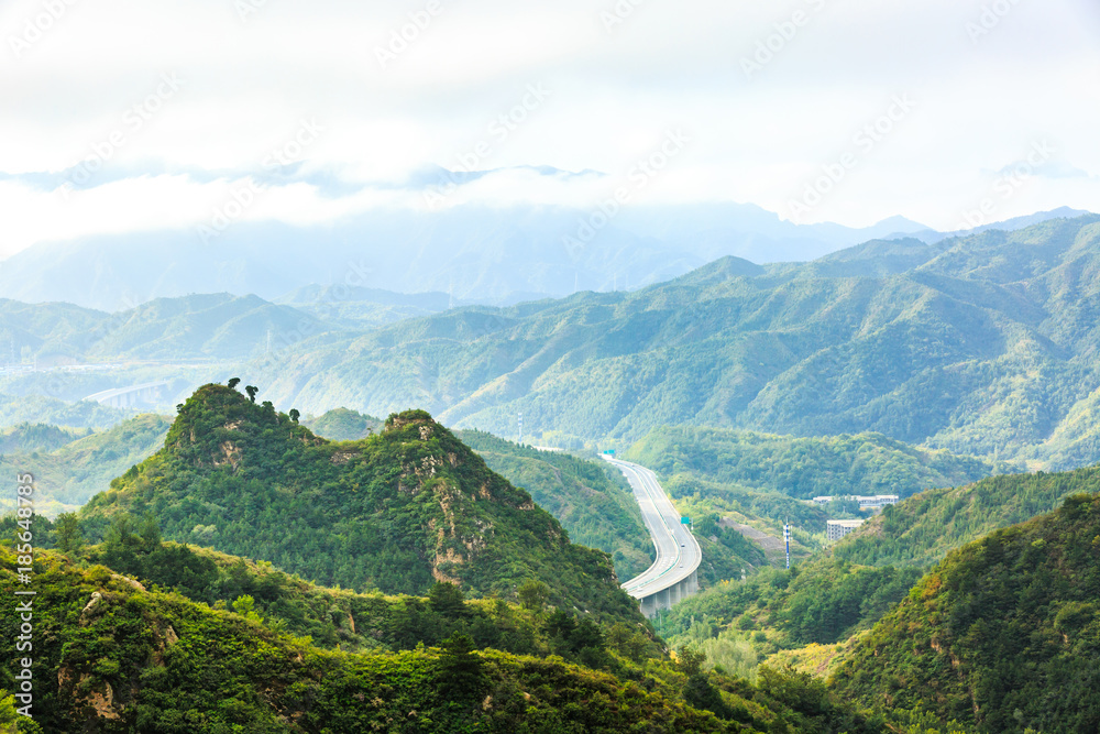 青山自然景观