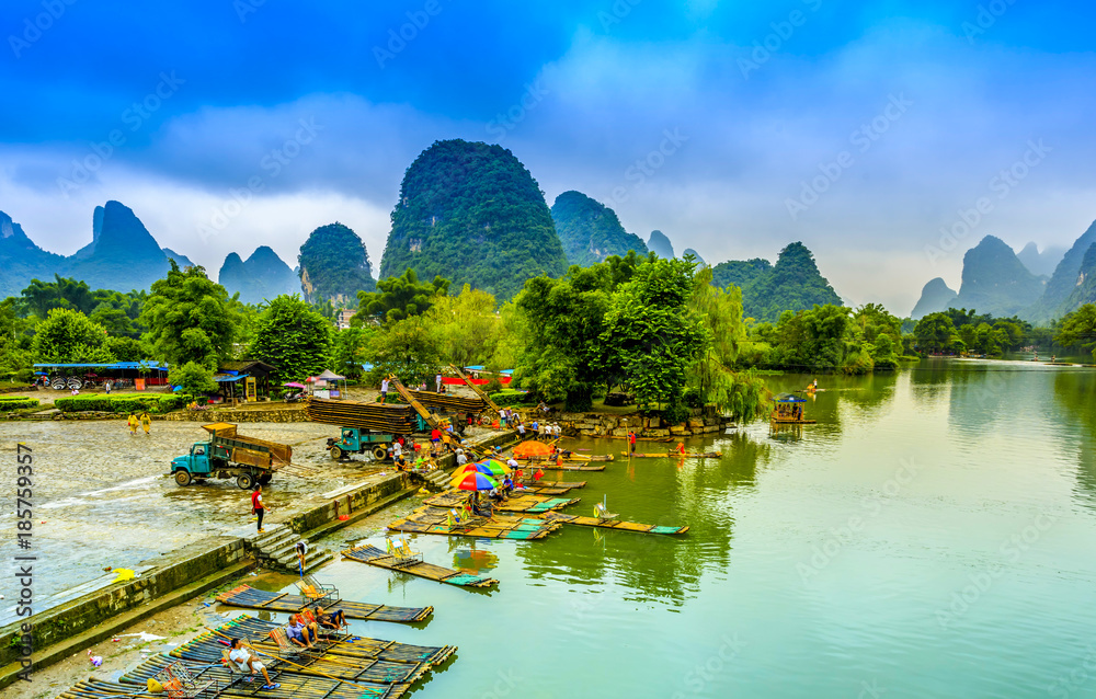 Guilin, Yangshuo, beautiful scenery of mountains and rivers