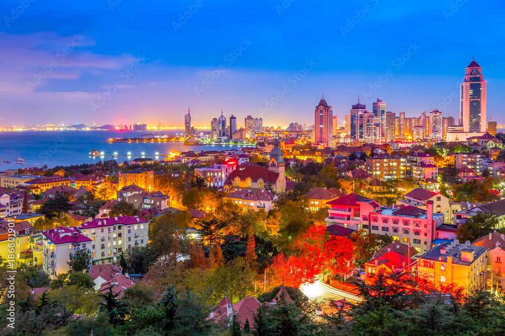 美丽城市青岛的夜景