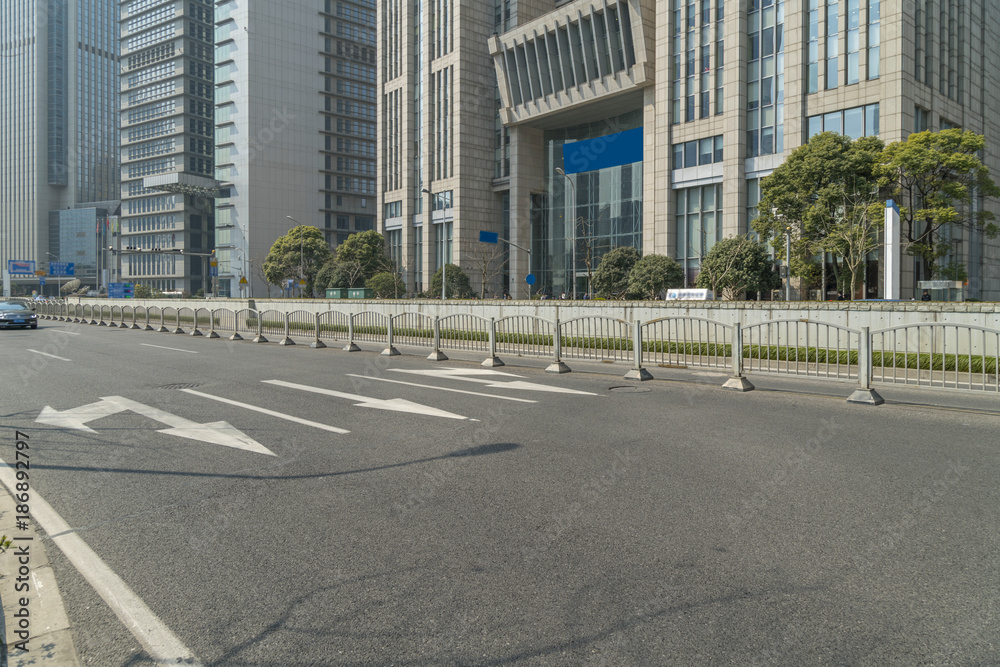 城市道路和街景