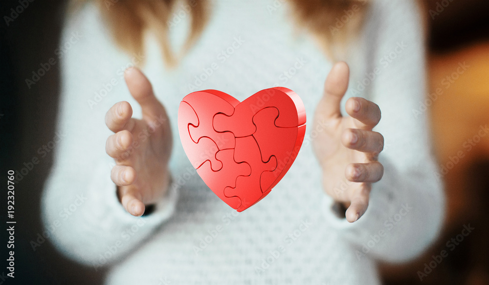 Mani di donna con cuore rosso, amore o tradimento