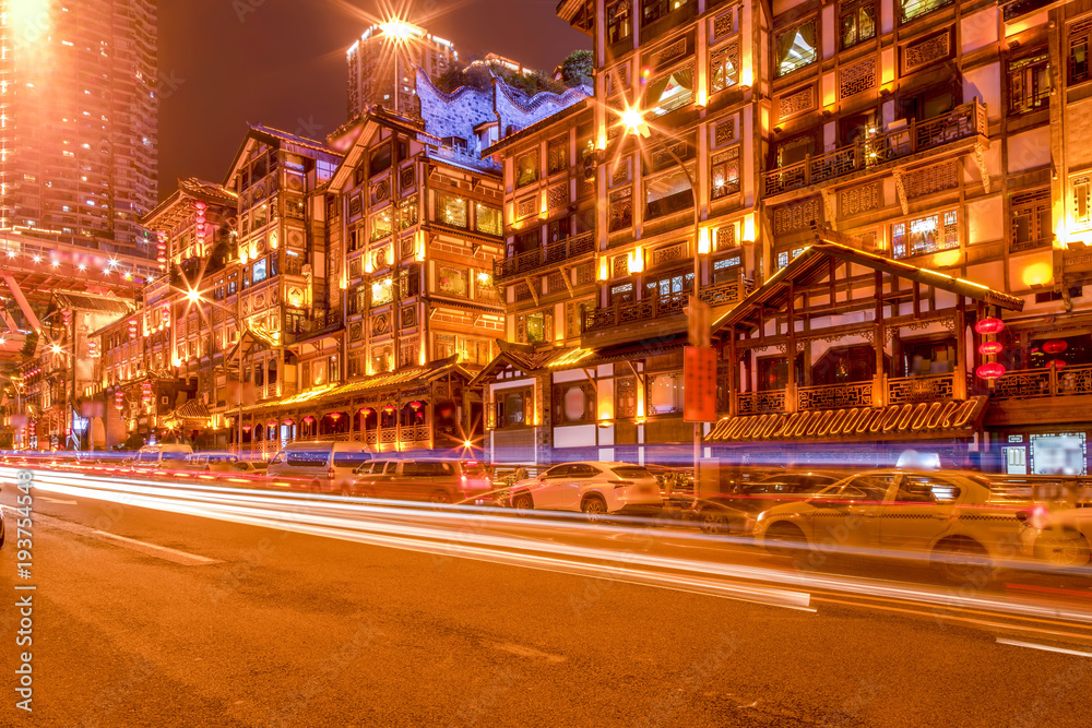 重庆传统建筑景观的夜景