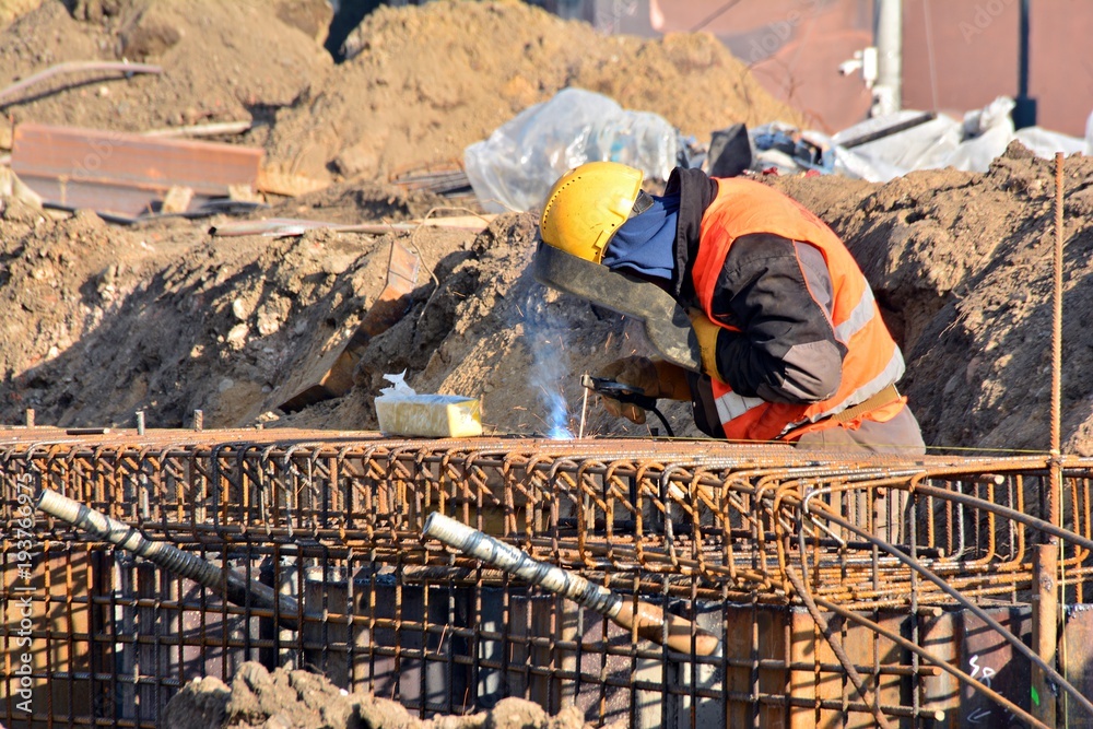 一名建筑工人