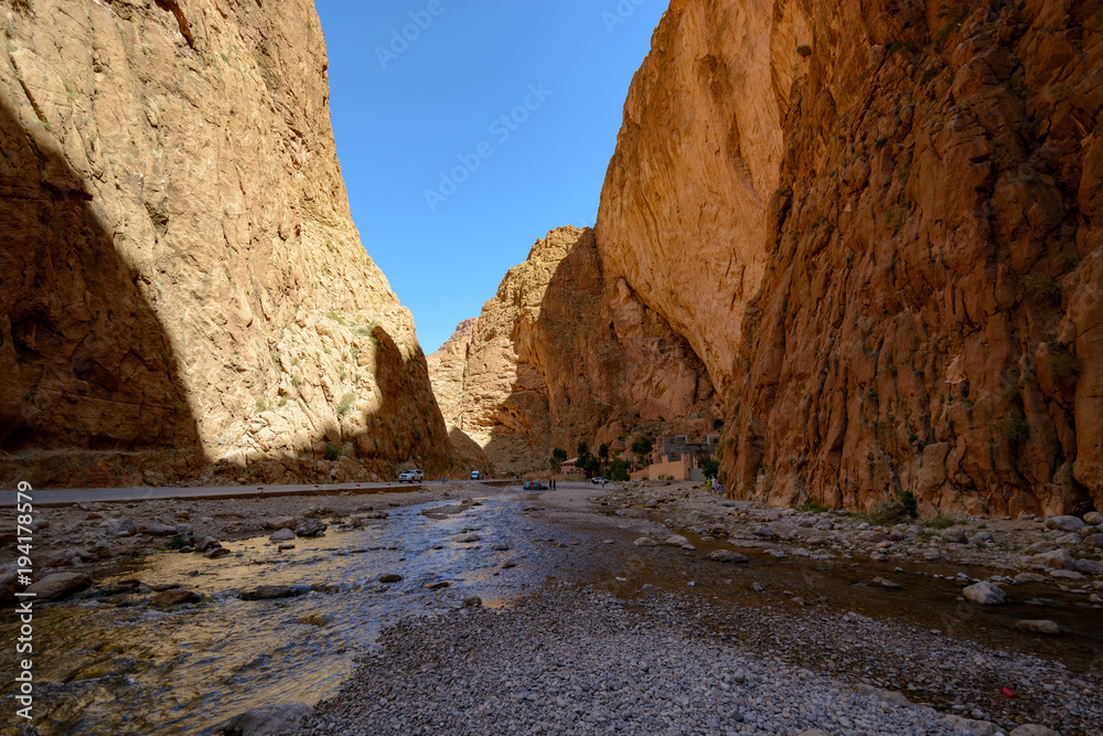 摩洛哥风景，托德拉峡谷