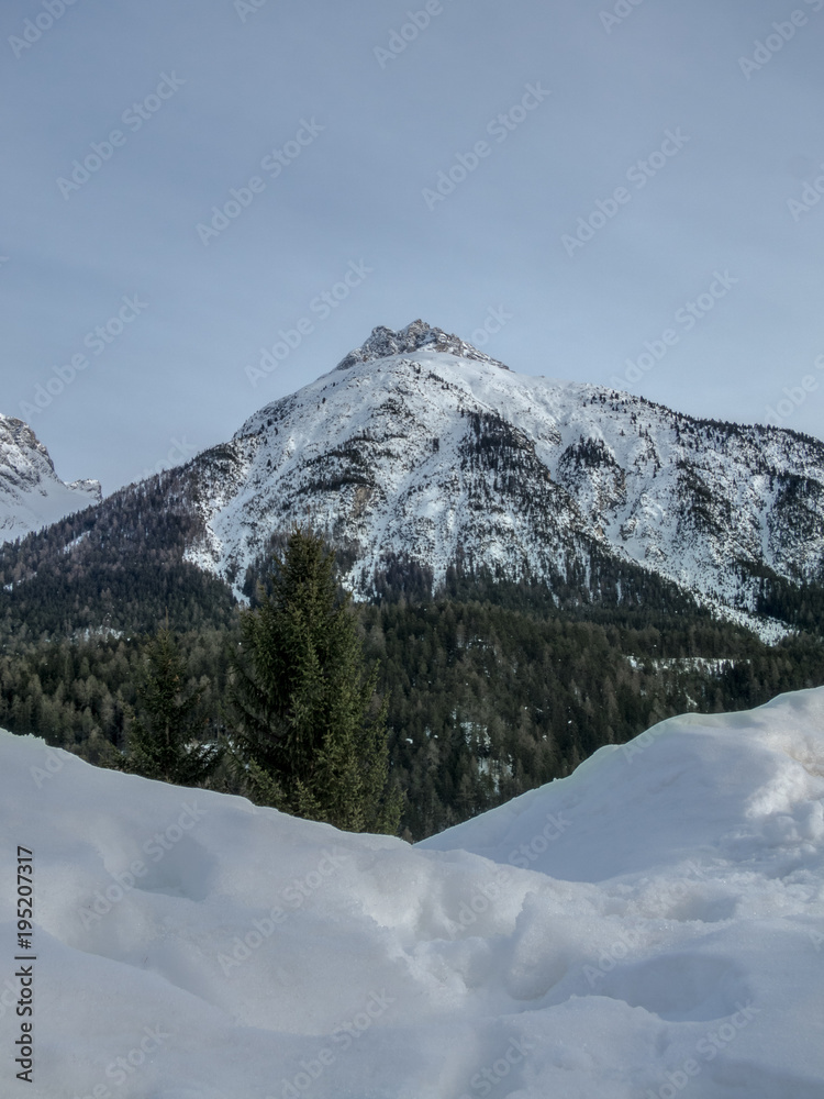 雪山