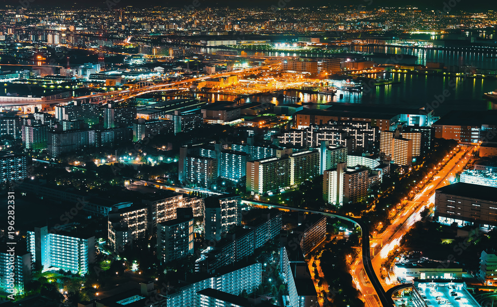 大阪湾港区夜间鸟瞰图