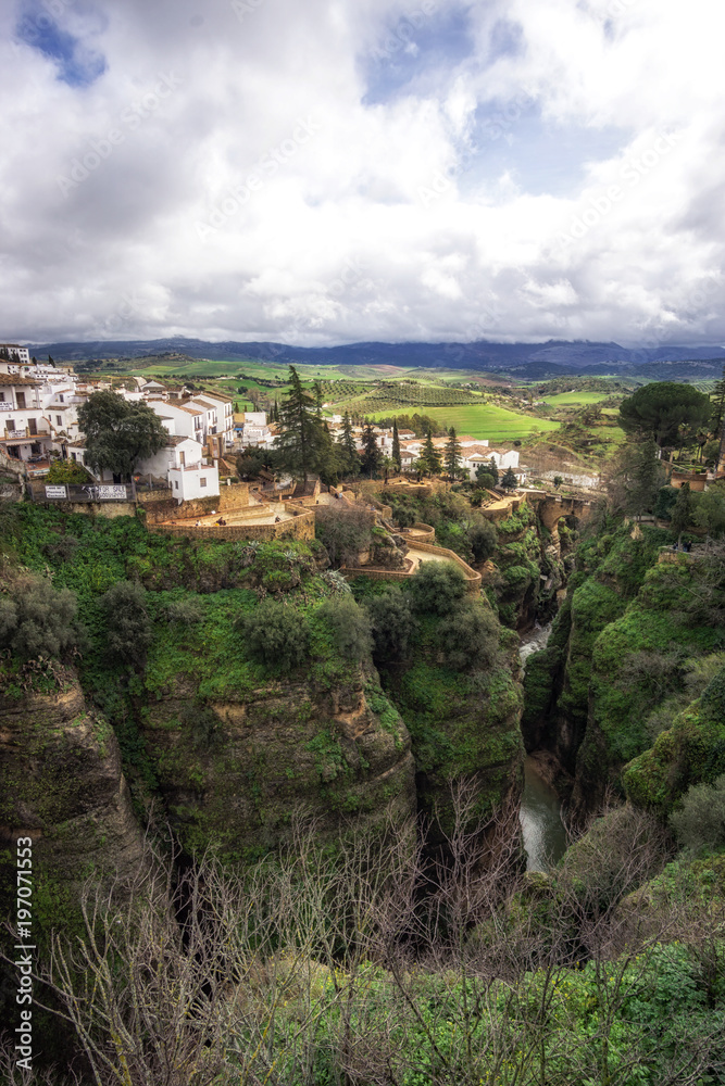 ronda city perched