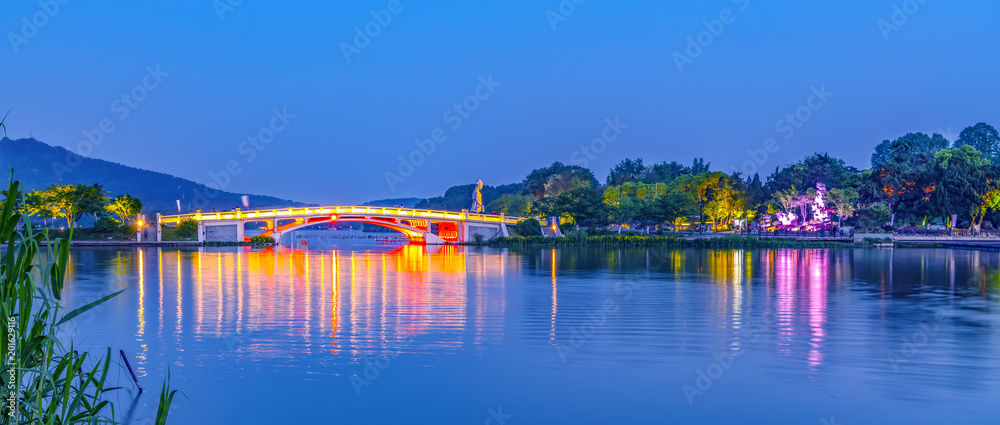 南京玄武湖金融区建筑景观夜景与城市天际线