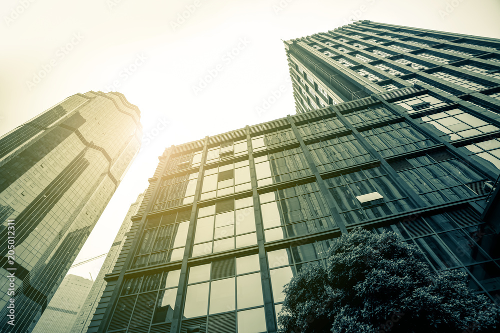 Skyscrapers are low - angle views in Chinese cities 。