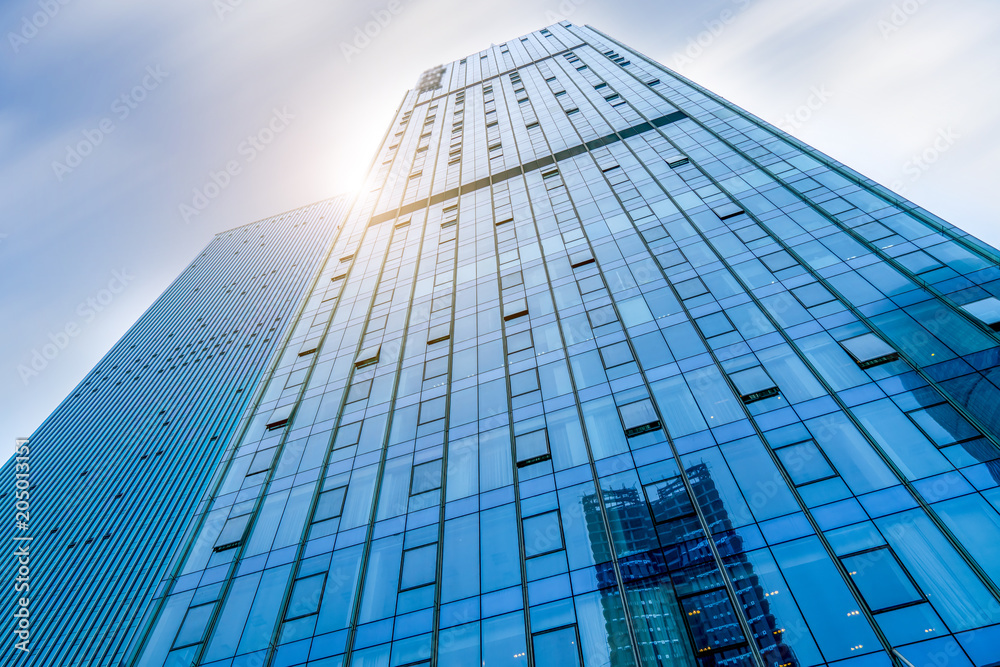 Skyscrapers are low - angle views in Chinese cities 。